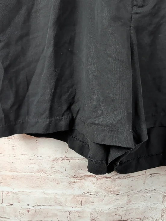 torrid Black Shorts Size 20 Like New - Picture 3 of 6